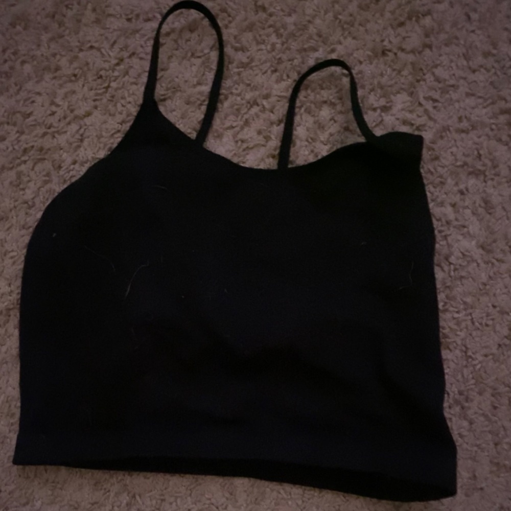 Cropped black tank size L